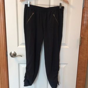 Athleta Aspire Ruched Pants 10